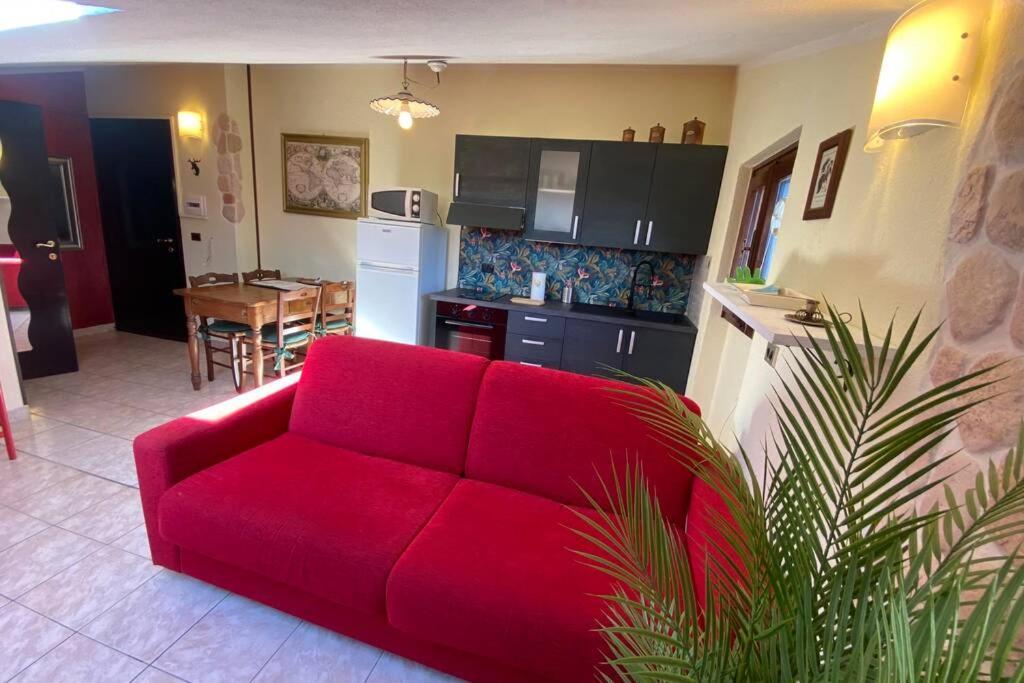 Tiny Costabella Apartment บาร์โดลิโน ภายนอก รูปภาพ