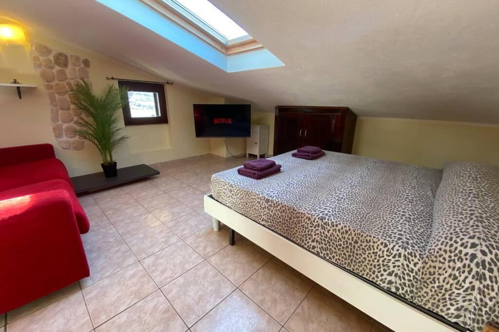 Tiny Costabella Apartment บาร์โดลิโน ภายนอก รูปภาพ