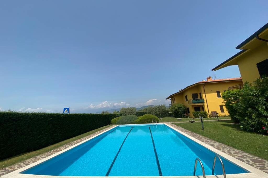 Tiny Costabella Apartment บาร์โดลิโน ภายนอก รูปภาพ