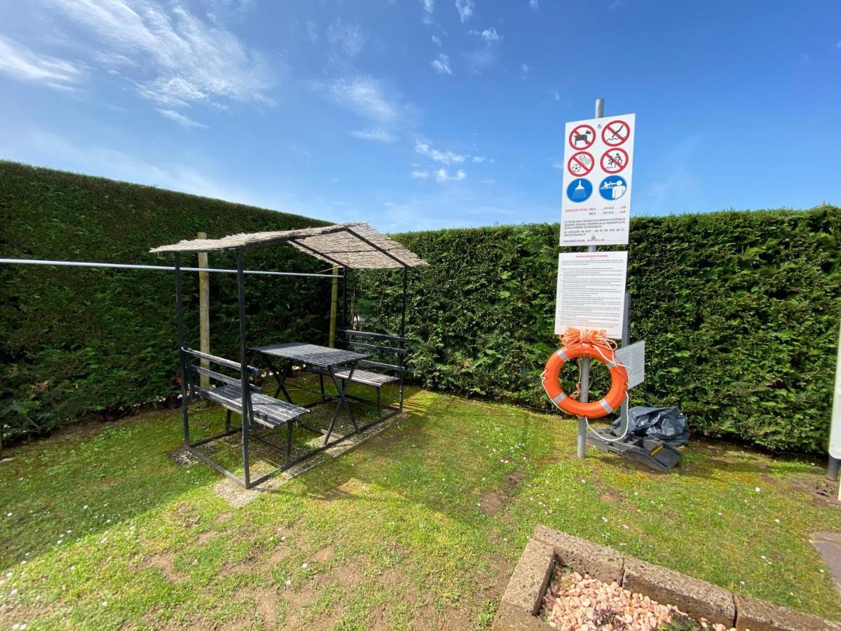 Tiny Costabella Apartment บาร์โดลิโน ภายนอก รูปภาพ
